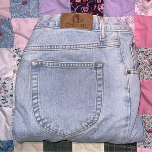 vintage 90s cherokee denim high waisted mom jeans 32” waist 100% cotton